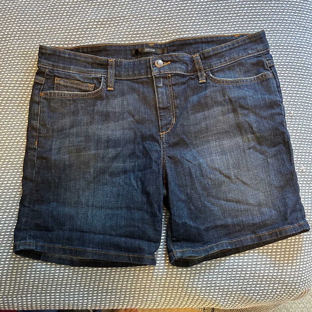 Joe’s Jeans Denim Shorts Size 32; Rendall Wash